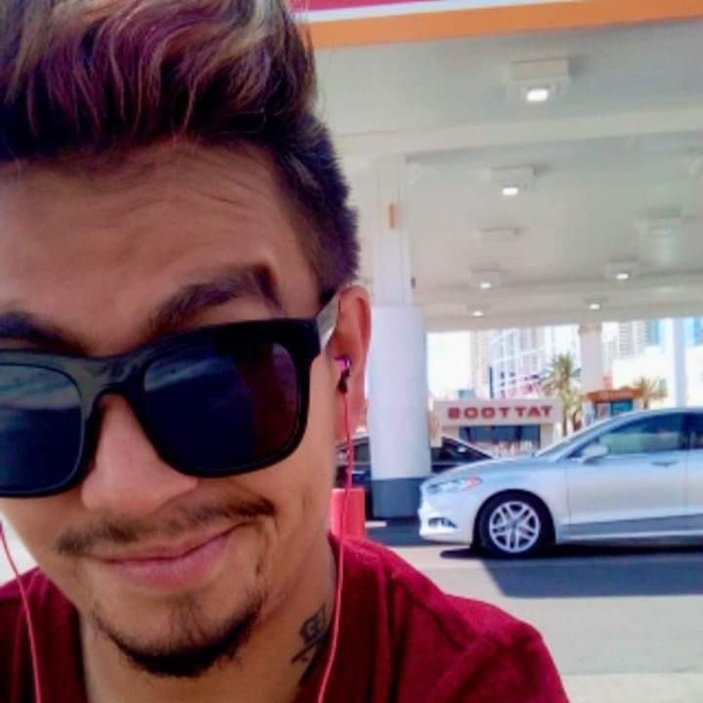 Meet your Posher, Roark